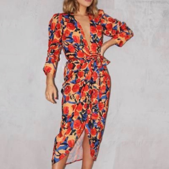 Never Fully Dressed Wrap Dress - Picture 3 of 11